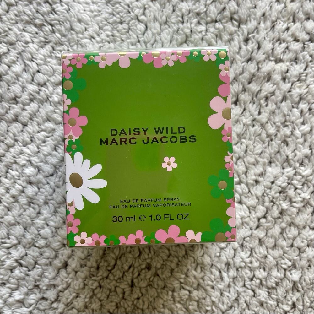 MARC JACOBS Daisy Wild Eau So Intense 1.0oz / 30ml Eau De Parfum Spray Women